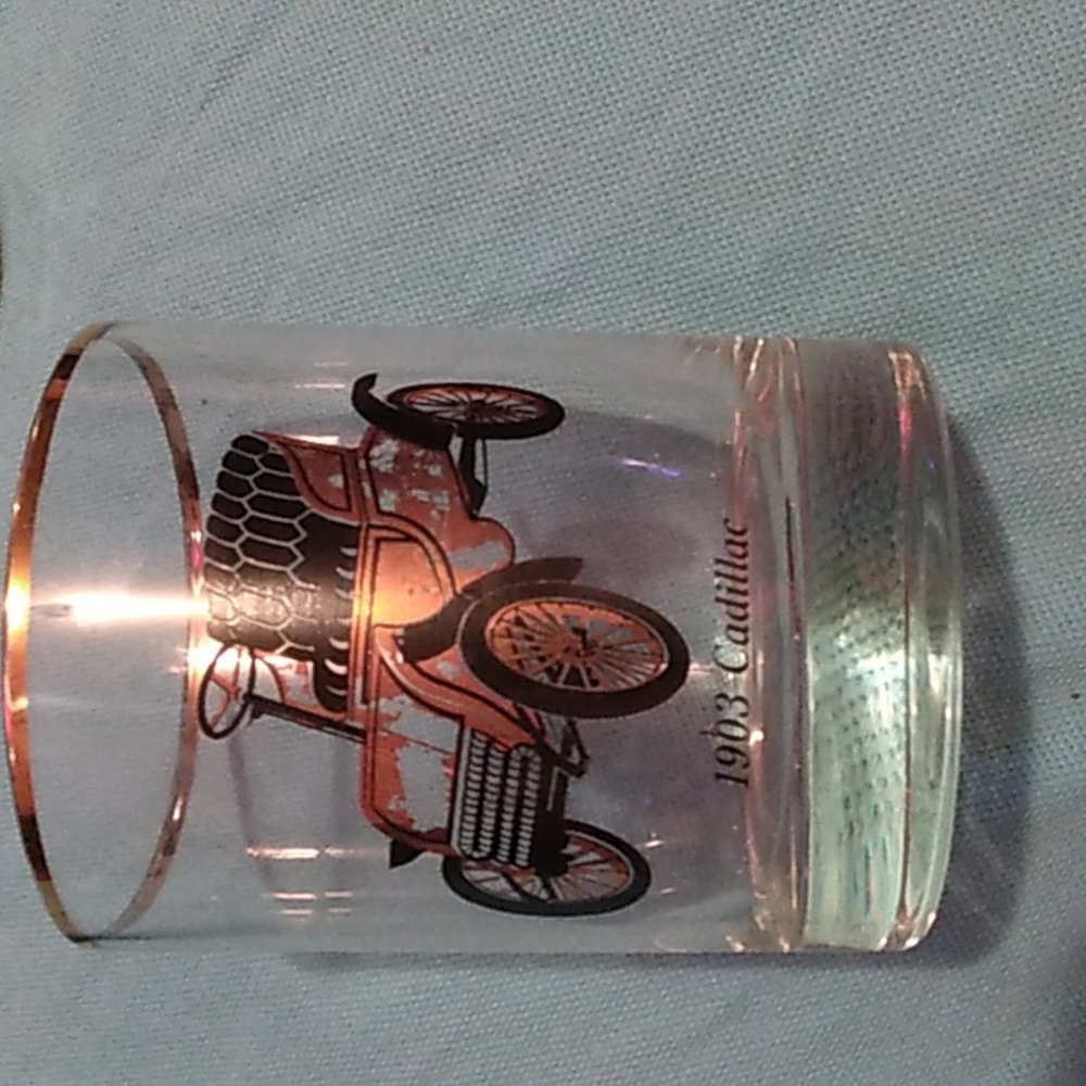 Vintage 4 large shot glasses - Picture 5 of 9